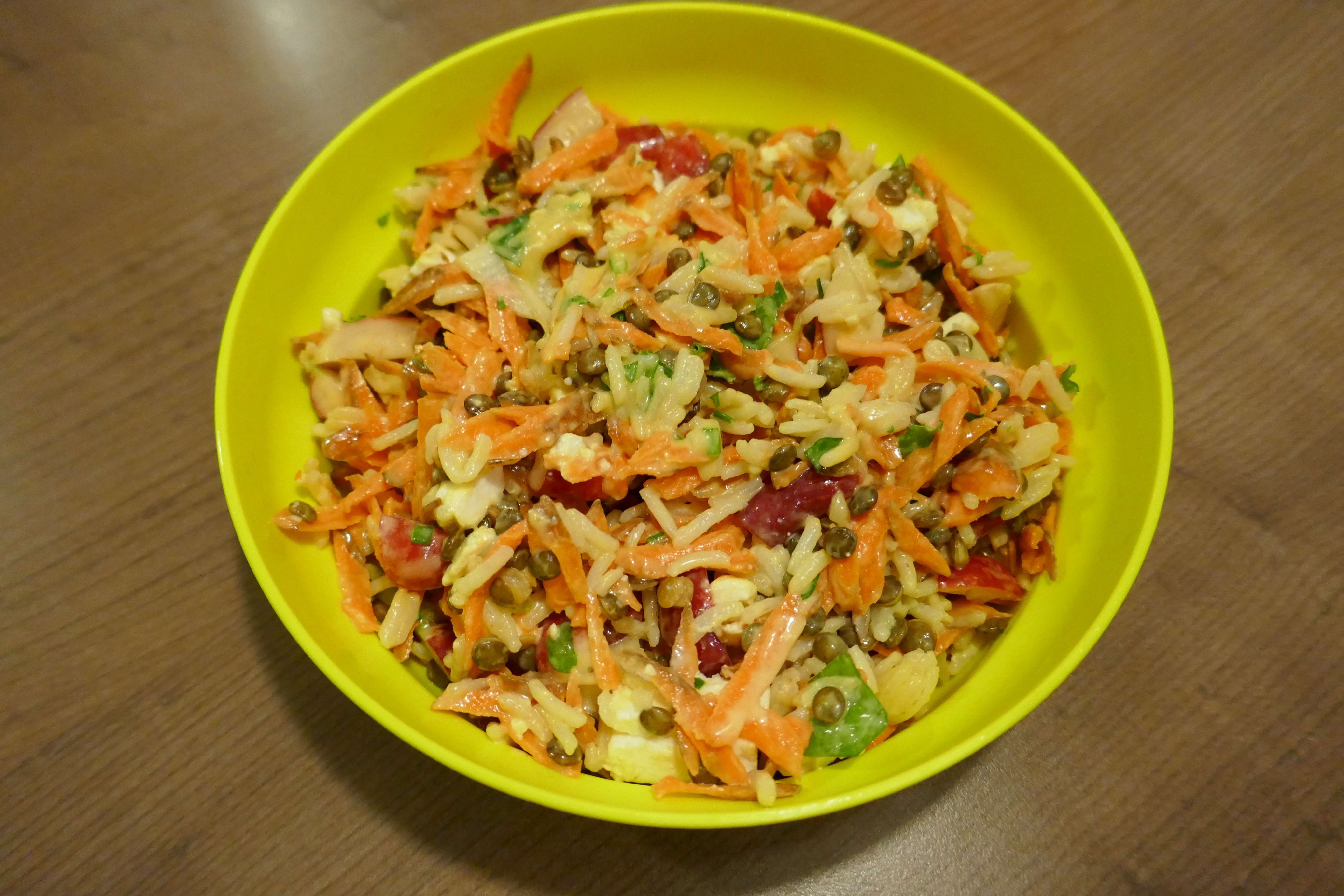 image de Salade complète aux légumes croquants